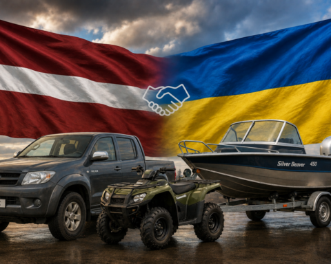 Латвия передаст Украине три автомобиля, квадроцикл и лодку в качестве гуманитарной помощи