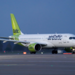 Необходимость спасения airBaltic ставит под угрозу будущее авиакомпании, утверждает советник премьера
