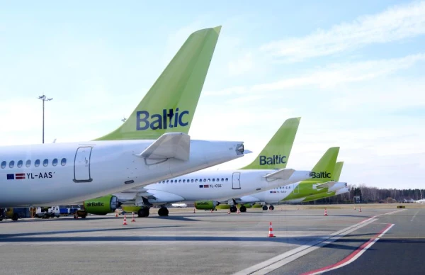 Правительство Латвии обсудит ситуацию с авиакомпанией airBaltic на внеочередном заседании