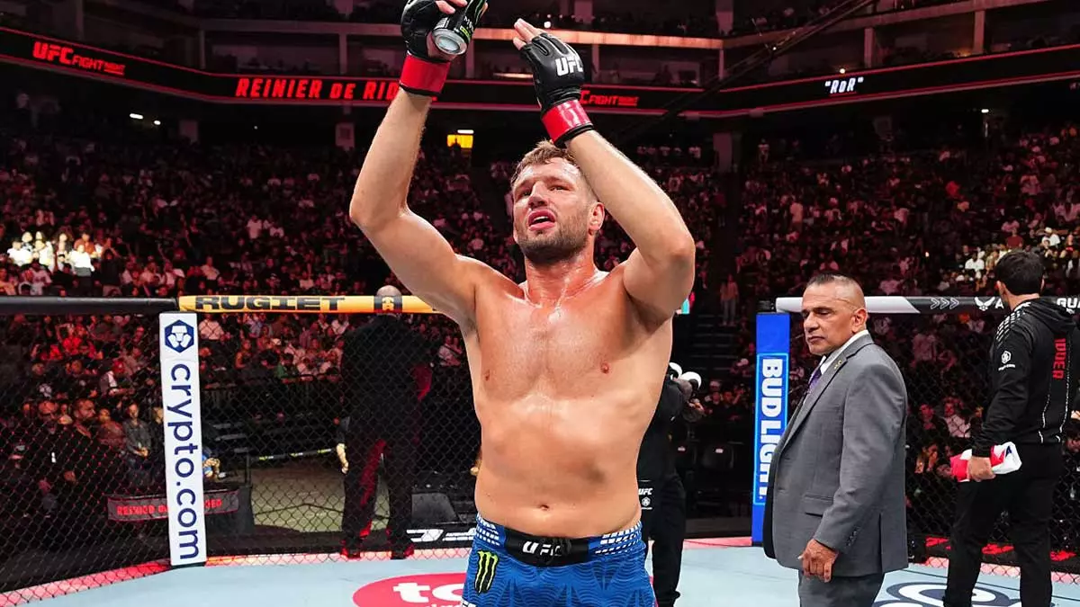 Ренье де Риддер стал самым высокооплачиваемым бойцом турнира UFC Fight Night 285 в Сакраменто