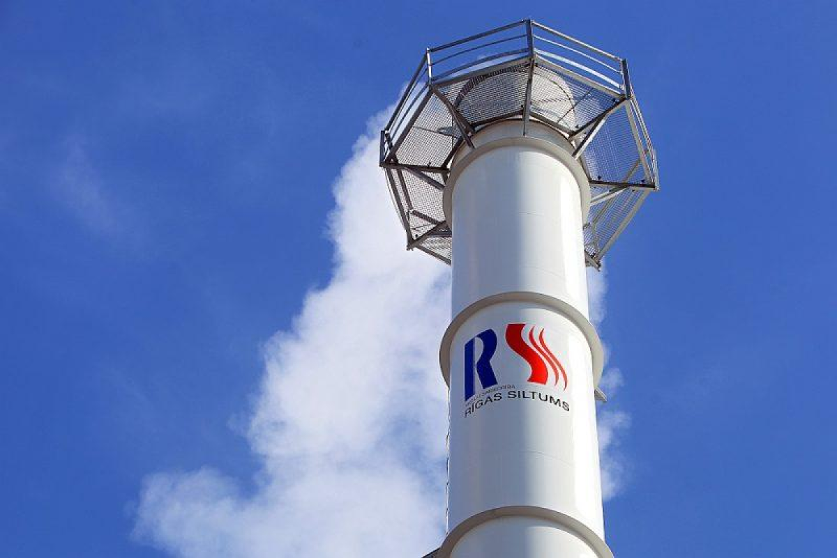 Rīgas siltums прогнозирует рост цен на отопление в Риге до 20% этой зимой