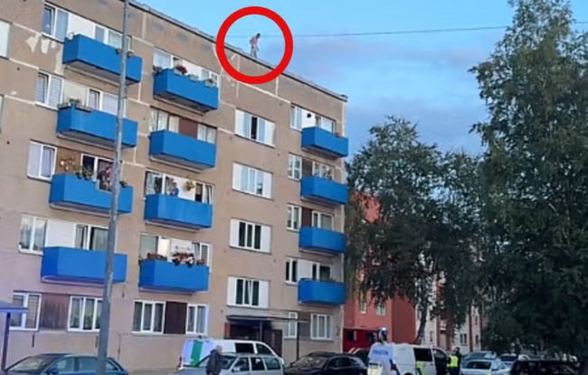 В Екабпилсе мужчина напал на жену и детей, суд отправил его под стражу