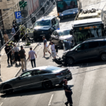 В Риге произошла авария с участием полицейского микроавтобуса и троллейбуса, девять пострадавших