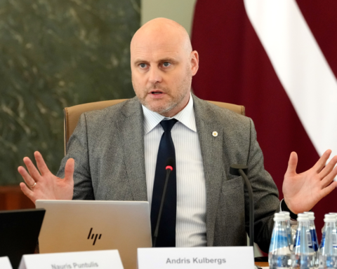 Юргис Лиепниекс раскритиковал премьера Кулбергса за недостаток подготовки к заседаниям