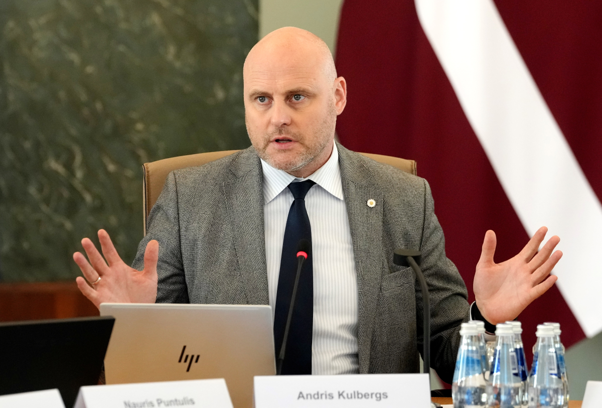 Юргис Лиепниекс раскритиковал премьера Кулбергса за недостаток подготовки к заседаниям