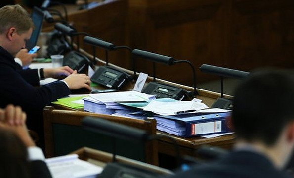 Зарплаты президента, министров и депутатов Латвии вырастут в 2027 году