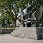 Во французском Тиле сообщили о церемонии у мемориала советским партизанкам