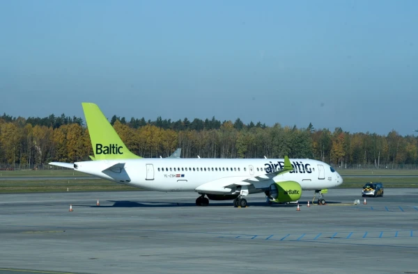 airBaltic должна найти инвесторов до декабря для получения дополнительного финансирования
