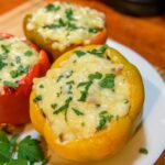 Белковые перцы, фаршированные индейкой