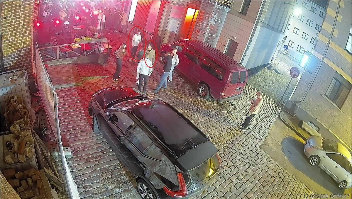 Государственная полиция ищет свидетелей нападения на молодого человека в Риге