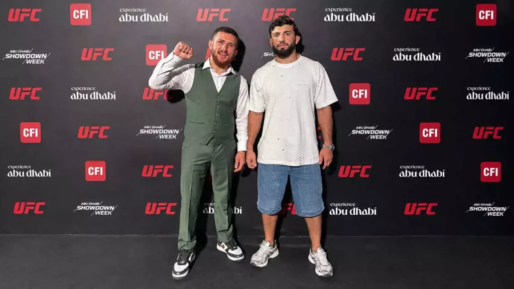 Мераб Двалишвили отдаст пояс UFC Арману Царукяну при его победе над Топурией