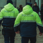 Полиция Риги провела проверки на Привокзальной площади, выявив 47 нарушений