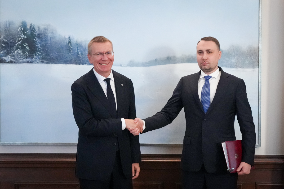 Президент Латвии Эдгар Ринкевич пообещал Украине дальнейшую поддержку в безопасности и обороне