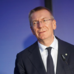 Президент Латвии Ринкевич отметил раскол среди русскоязычного населения на три лагеря