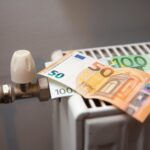 Rīgas siltums прогнозирует рост тарифов на отопление в Риге на 20-30% с декабря