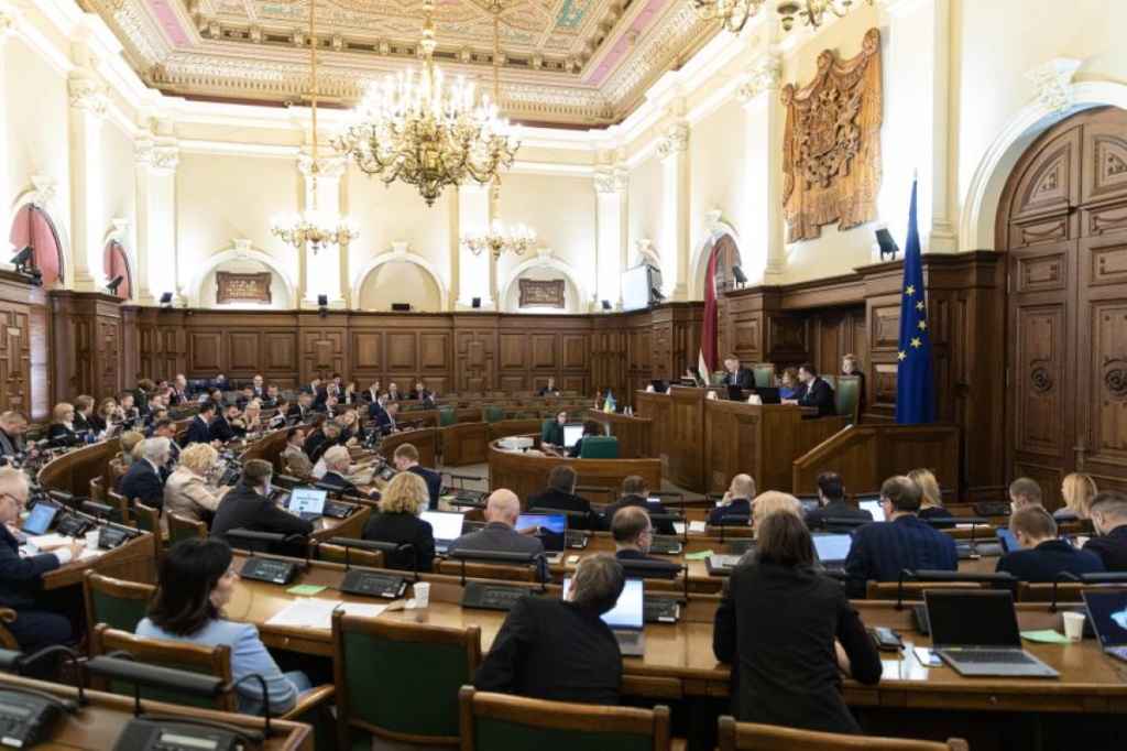 Сейм Латвии рассматривает недоверие министрам и изменяет закон о национальной безопасности