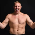 Сергей Павлович анонсировал "хорошие новости" о своей следующей борьбе в UFC