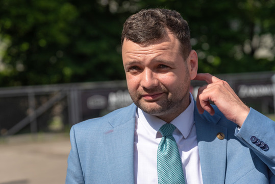 Союз зелёных и крестьян отозвал Рейниса Узуниекса с поста министра благосостояния после инцидента с алкоголем
