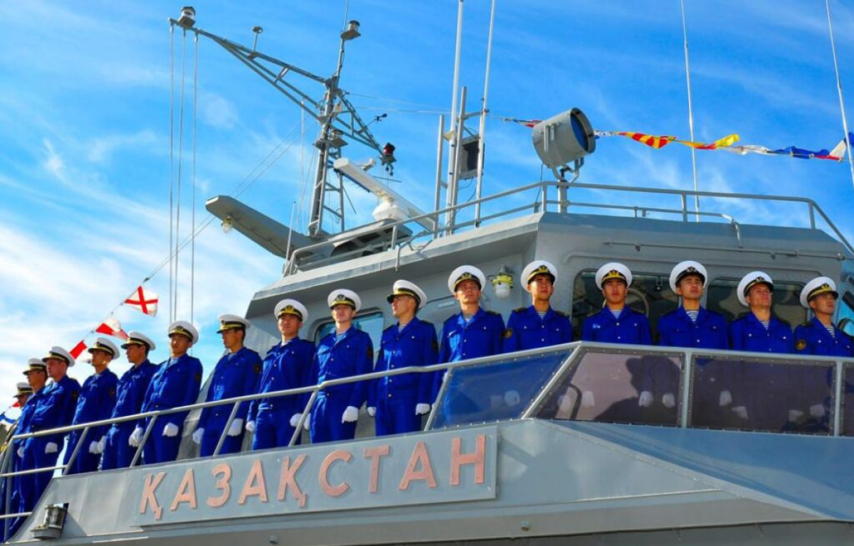 В Каспийском море при учениях Казахстана погибли 9 военных моряков, 7 пропали без вести