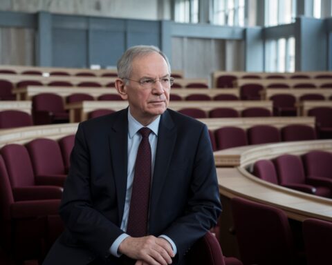 Штайнмайер предупредил Германию о цене политической поляризации