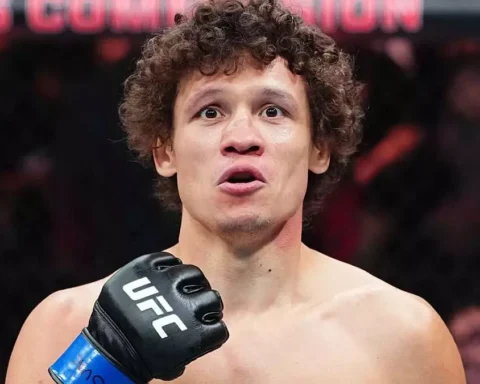 Роман Копылов получил бонус за лучший нокаут на турнире UFC 332 в США